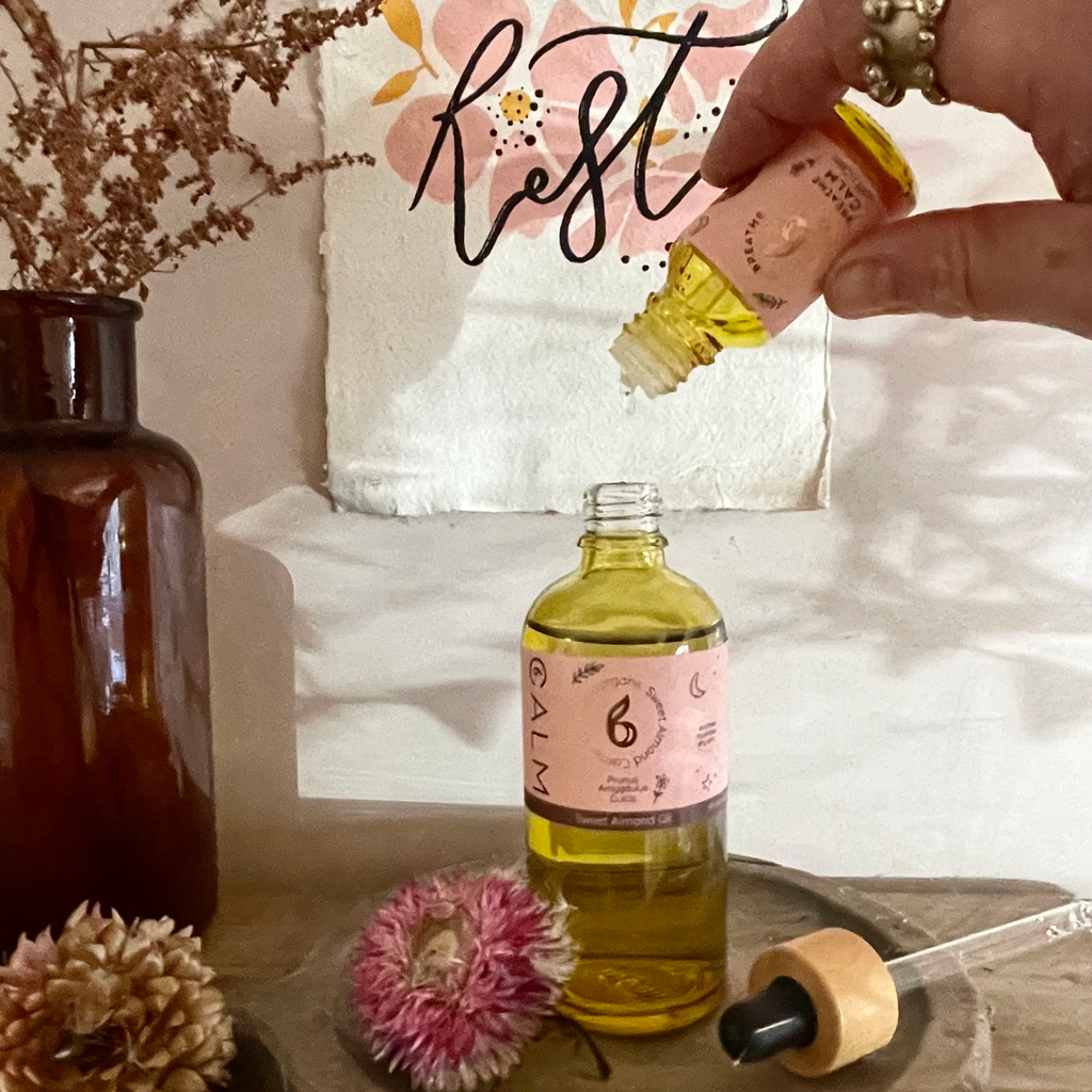 Essential oils chart showing key benefits: respiratory, emotional support, head tension, energy, digestion, sleep, and hormonal balance, including B Calm signature blends.