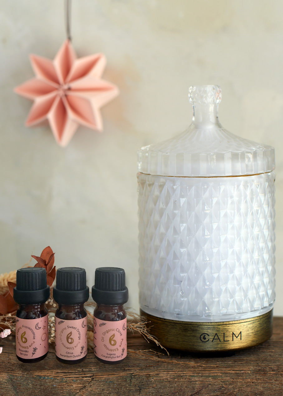 Aroma Diffuser with Festive Calm Essential Oil Trio – Christmas Gift Set
