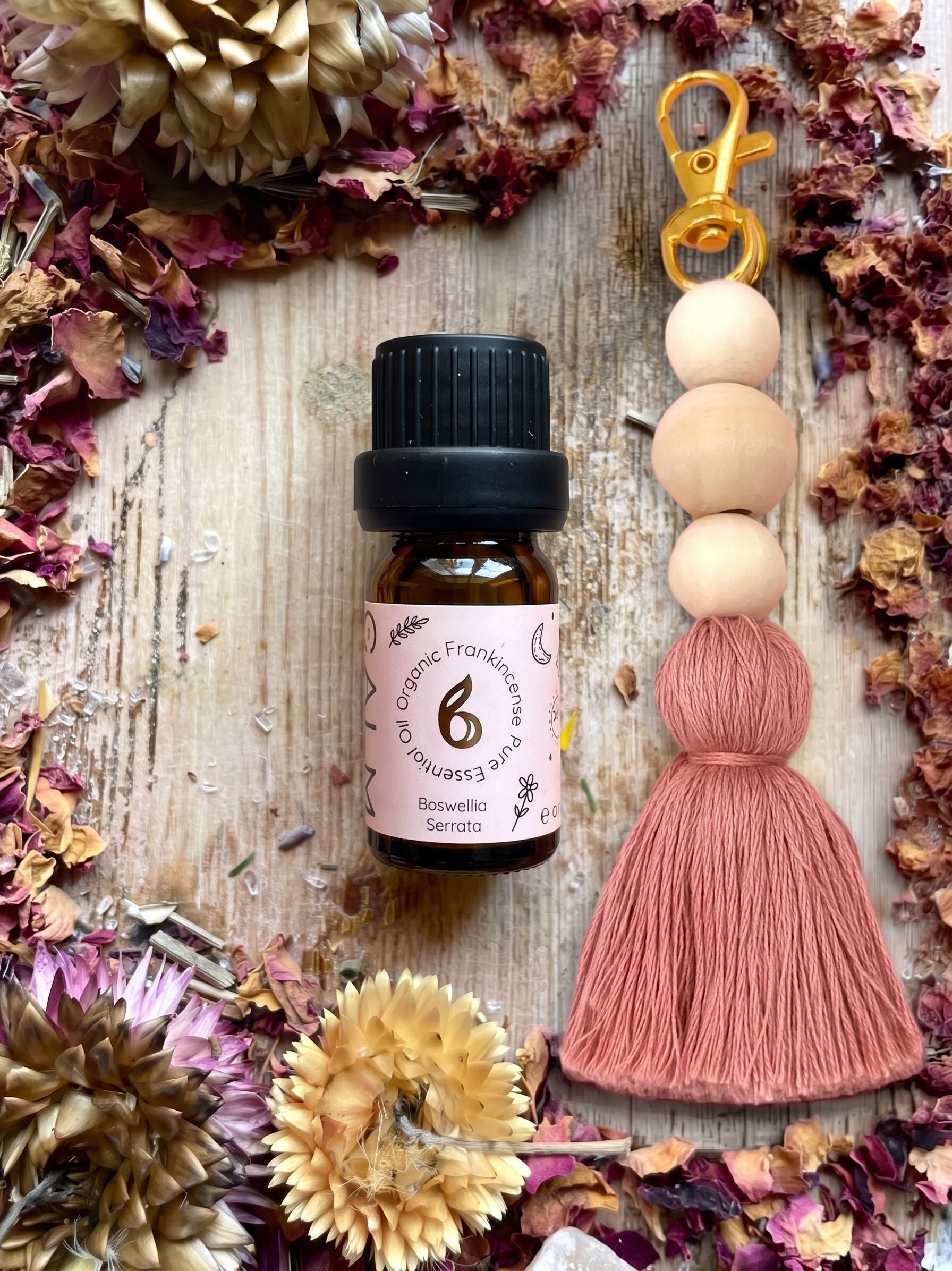 Keyring Diffuser and Essential Oil