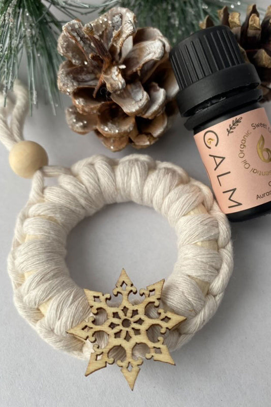 Handmade Christmas Decoration Diffuser & Organic Essential Oil Gift